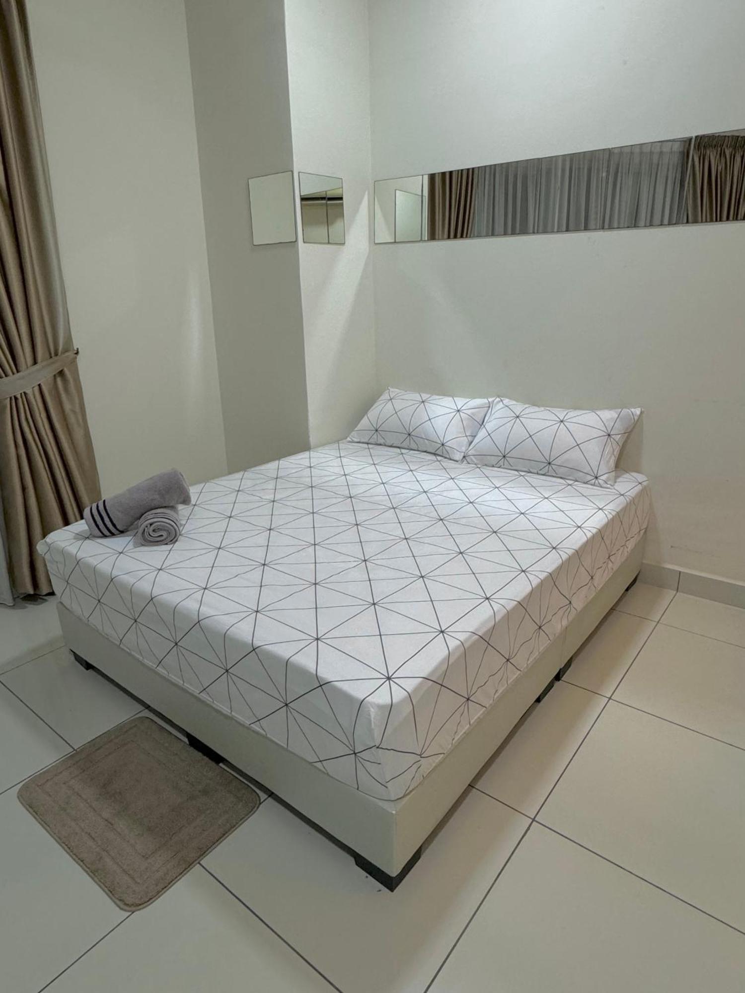 Habibi Home Klcc Kuala Lumpur Exterior photo